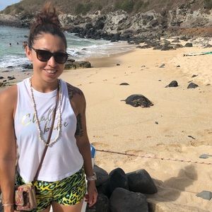 Meet your Posher, Isabel